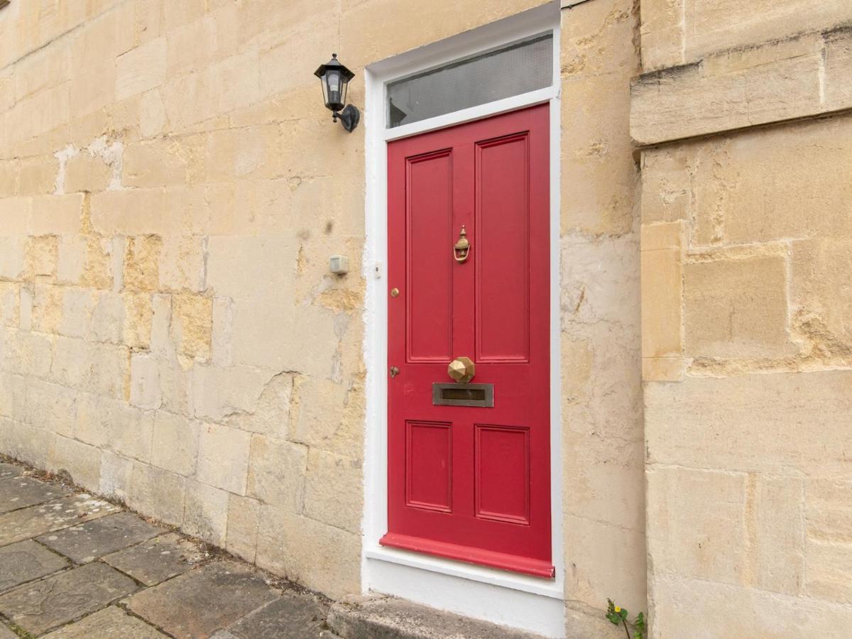 Pass The Keys Stylish 2 Bed Central Bath Apartment With Parking Esterno foto